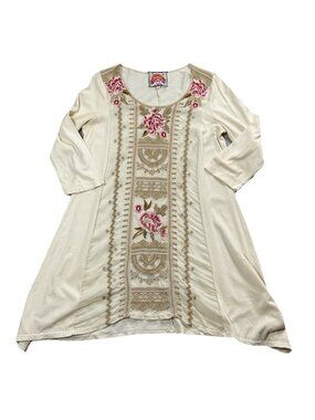 Johnny Was Dress Ivory SZ Small Embroidered W/ Color Stitches Long Sleeve Short